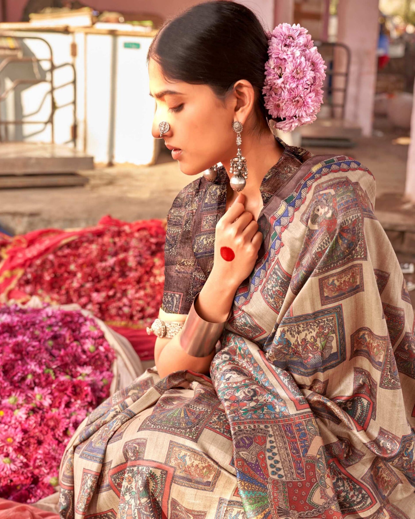 Katha Kiran – Handcrafted Madhubani Digital Print Saree with Dual Blouses